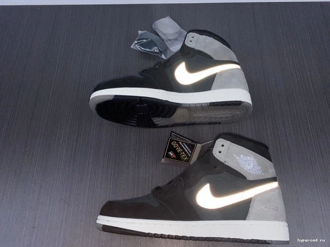 1 DB2889-001 Jordan Black Element Particle Retro Gore-Tex High Grey 0822